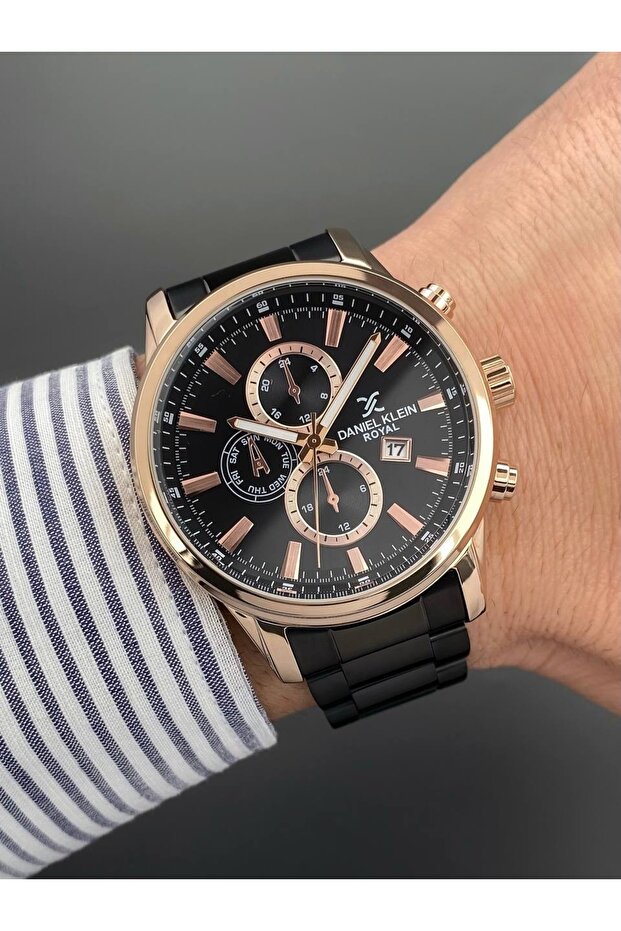 Men's Quartz Wristwatch Black Color 3 Atm Water Resistance
