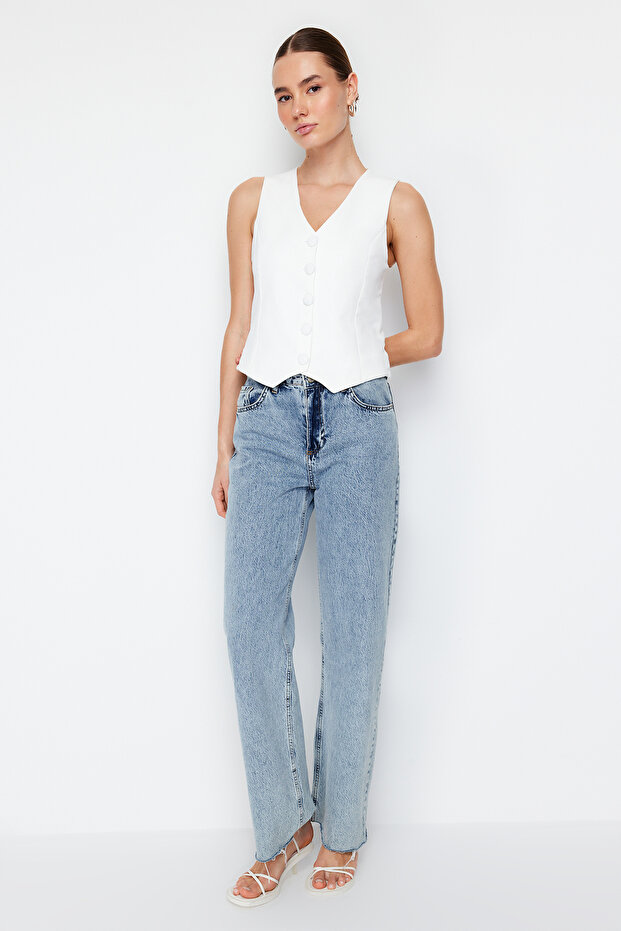 Beyaz Fitted Fitted Düğmeli Crop Dokuma Yelek TWOSS21YE0009 - 1