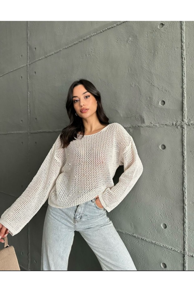 Women's Openwork Pearl Detailed Blouse