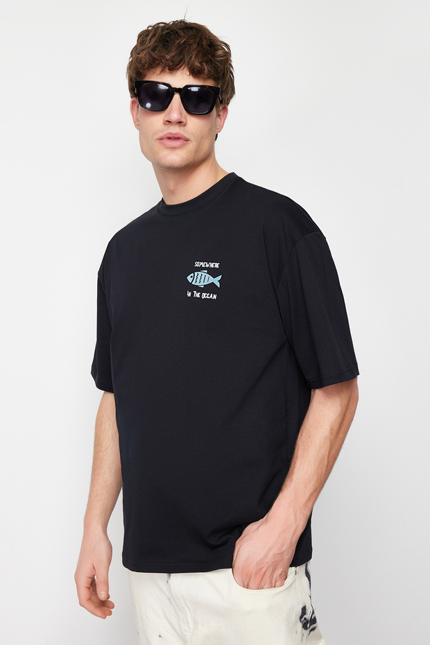 Siyah Oversize/Geniş Kesim %100 Pamuklu Kadife Doku Baskılı T-Shirt TMNSS22TS0318 - 5
