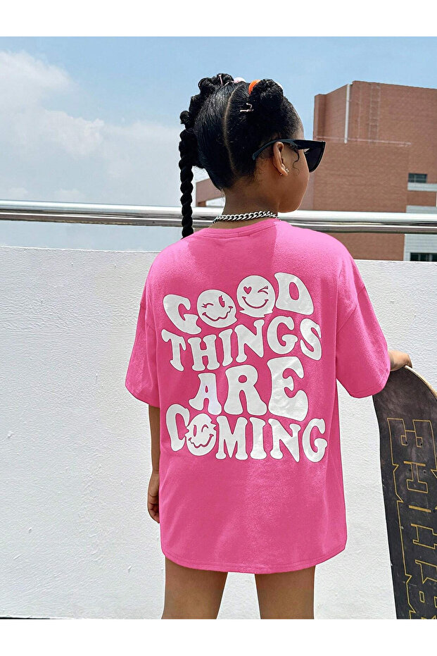 تيشيرت وردي مطبوع على الظهر للأطفال من Goodthings
