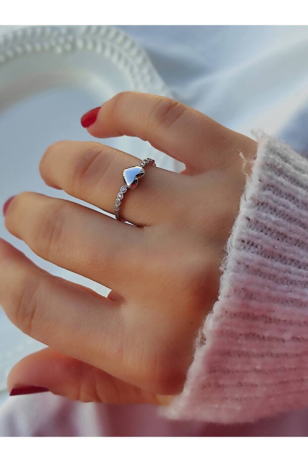 Modern Adjustable Ring with Stone Detail (Special Gift for Mother's Day)