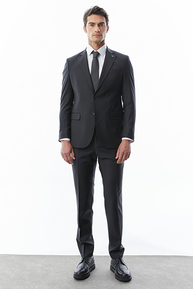 MEN'S SUIT - 2