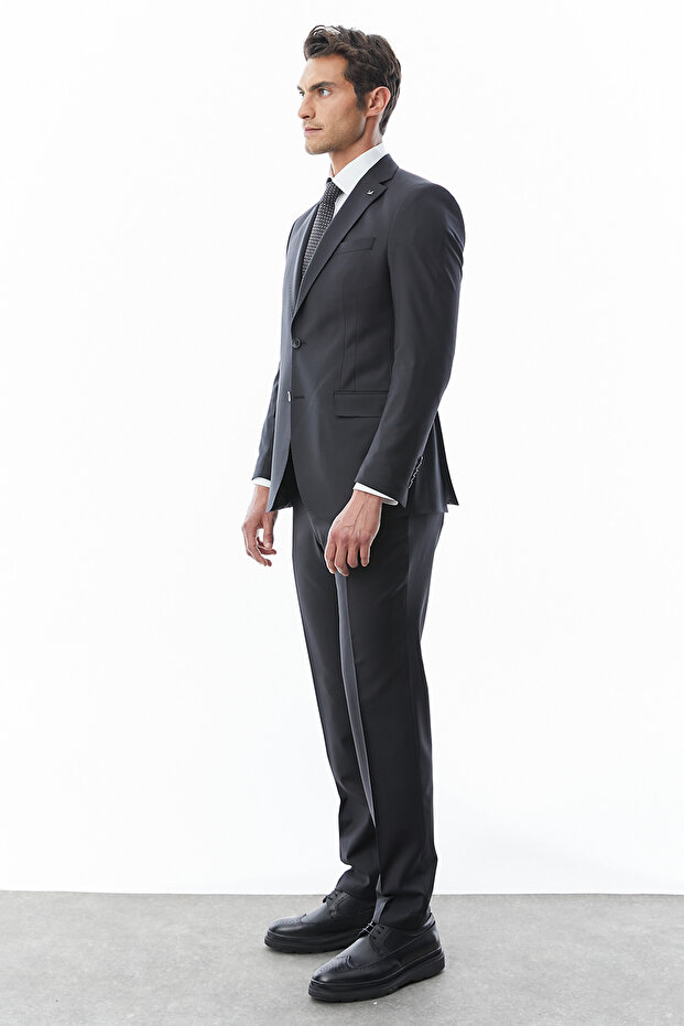 MEN'S SUIT - 3