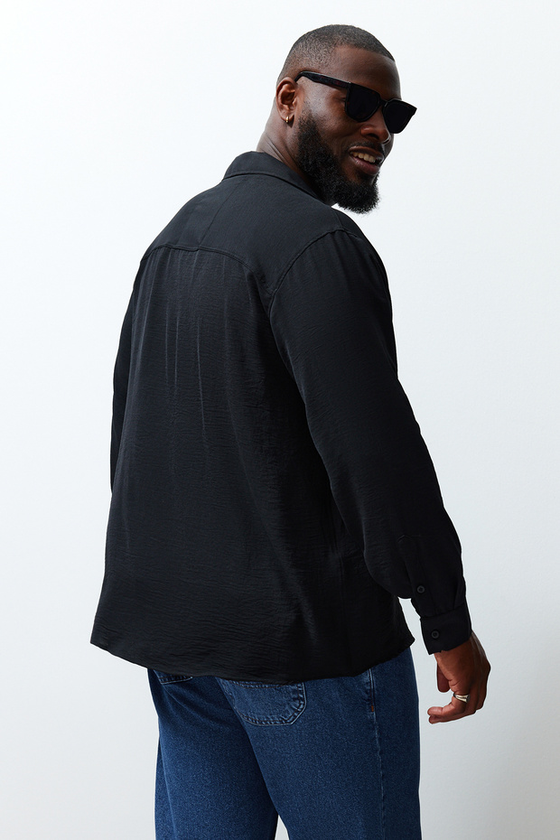 Siyah Regular Fit Fit Apaş Yaka Yazlık Keten Görünümlü Büyük Beden Gömlek TMNSS24AX00012 - 6