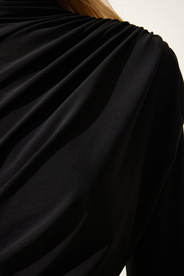Női fekete magas gallérú Sandy szövetű blúz FF00135 - 5