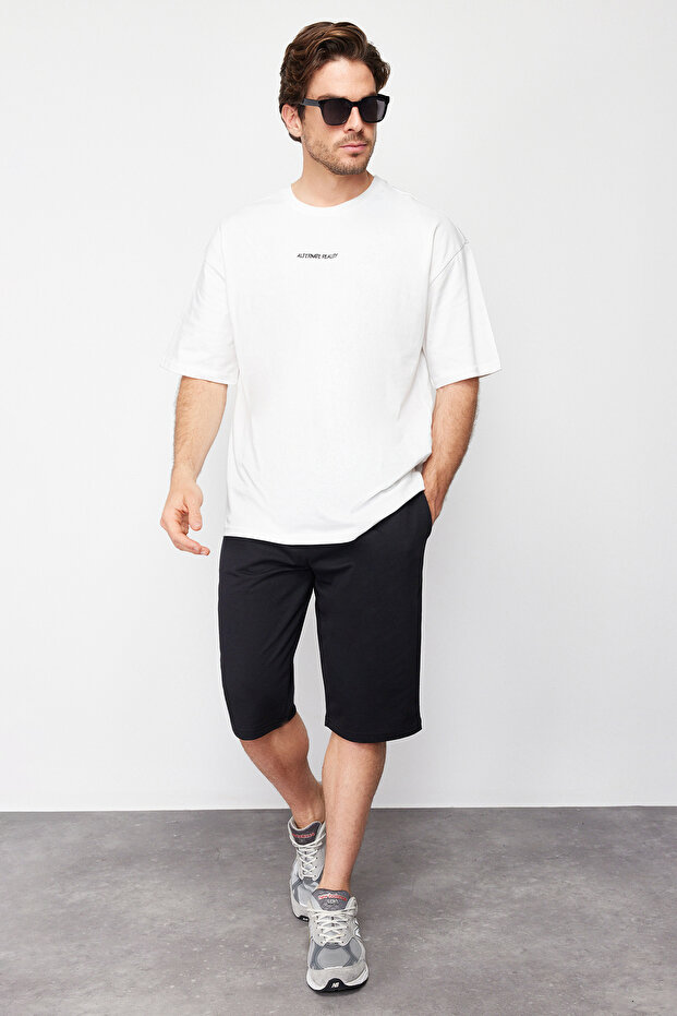 Basic Siyah Regular/Normal Kesim Uzun Boy Lastik Belli Kordonlu Şort TMNSS24SR00036 - 2