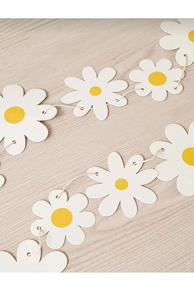Daisy Decorative Banner