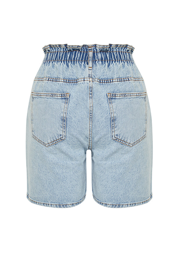 Açık Mavi Lastikli Yüksek Bel Geniş Kesim %100 Pamuk Büyük Beden Denim Şort TBBSS22JE00015 - 8