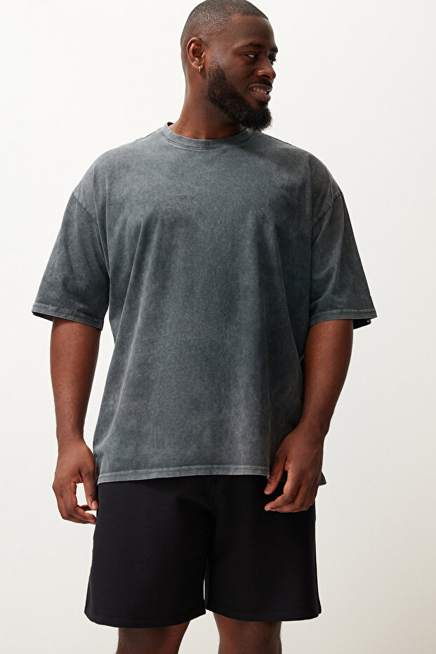Büyük Beden Antrasit Oversize/Geniş Kesim Soluk Efekt %100 Pamuklu T-Shirt TMNSS23BF00000 - 2