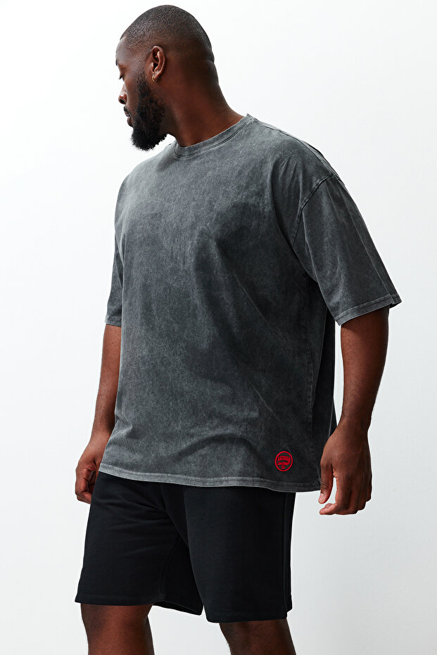 Büyük Beden Antrasit Oversize/Geniş Kesim Soluk Efekt %100 Pamuklu T-Shirt TMNSS23BF00000 - 3
