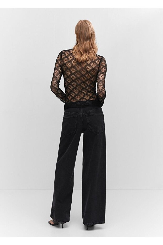 Geometrik delikli tişört - 4