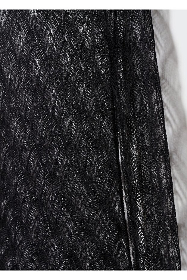 Geometrik delikli tişört - 6