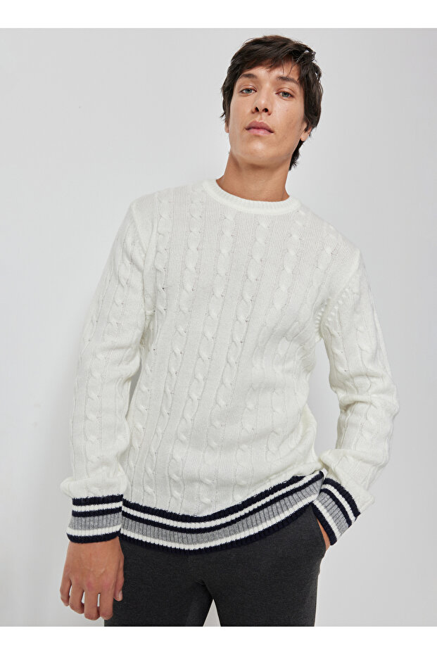 Altınyıldız Classics Crew Neck Standard Ecru Men's Sweater 4A4923100009