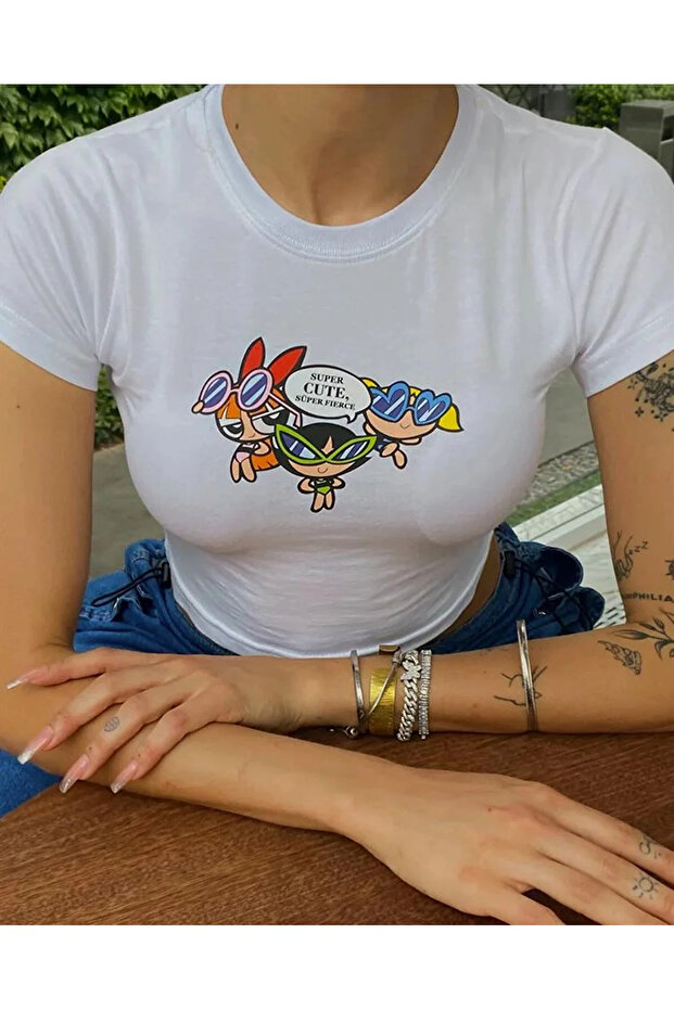 نموذج قصير منقوش باللون الأبيض للفتيات من Power Puff