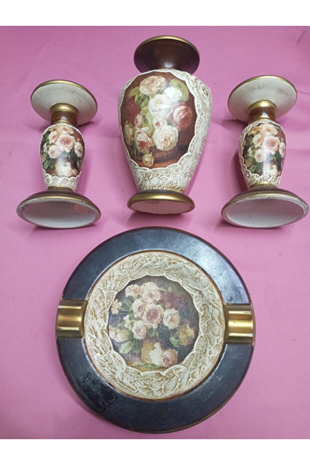 Şamdan Vazo ve Kül Tablosu - 1