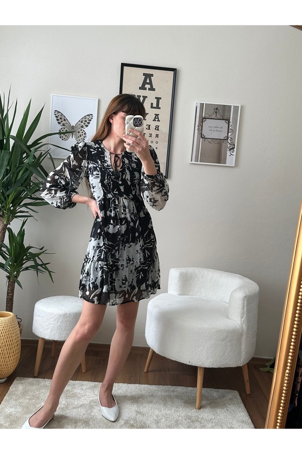 Desenli Mini Elbise - 2