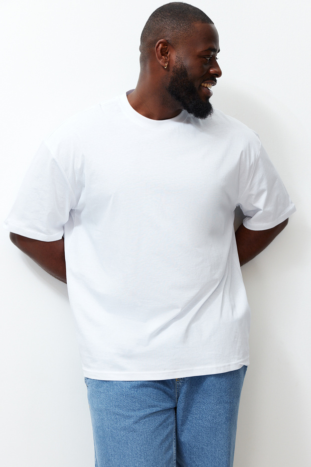 Büyük Beden Beyaz Oversize Rahat Basic %100 Pamuklu T-Shirt TMNSS23TS00139 - 4