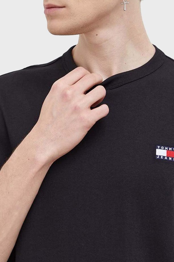 TJM REG BADGE TEE EXT - 4