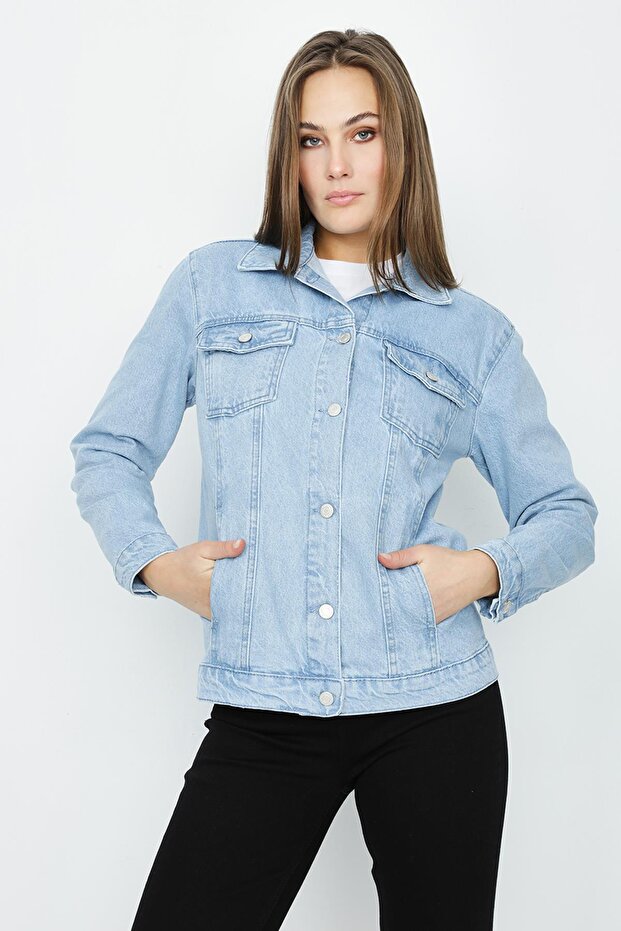 Jachetă de blugi oversize pentru femei - 4