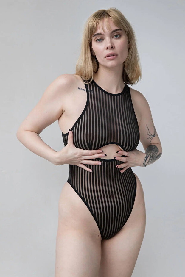 Kadın Siyah Cut-Out Detaylı Transparan Çizgili Gecelik - 7
