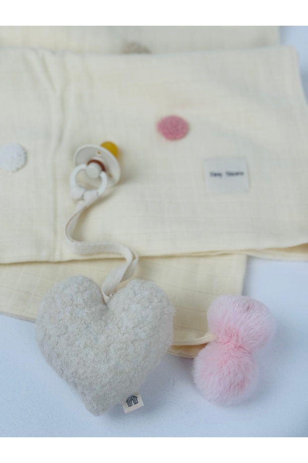 Kalp emzik askısı - 3