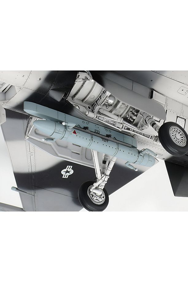 1/48 US. F-16C/N Agressor/Adversary Plastik Uçak Maket Kiti, Demonte Hobi Seti - 7
