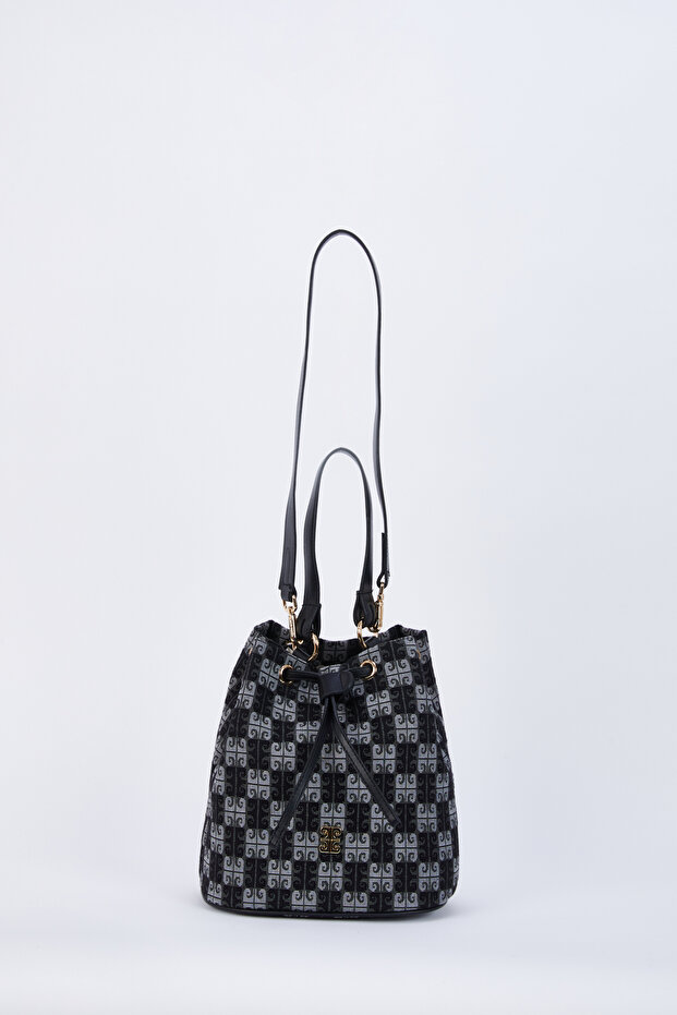 Black Women's Shoulder Bag 05PO22K1803