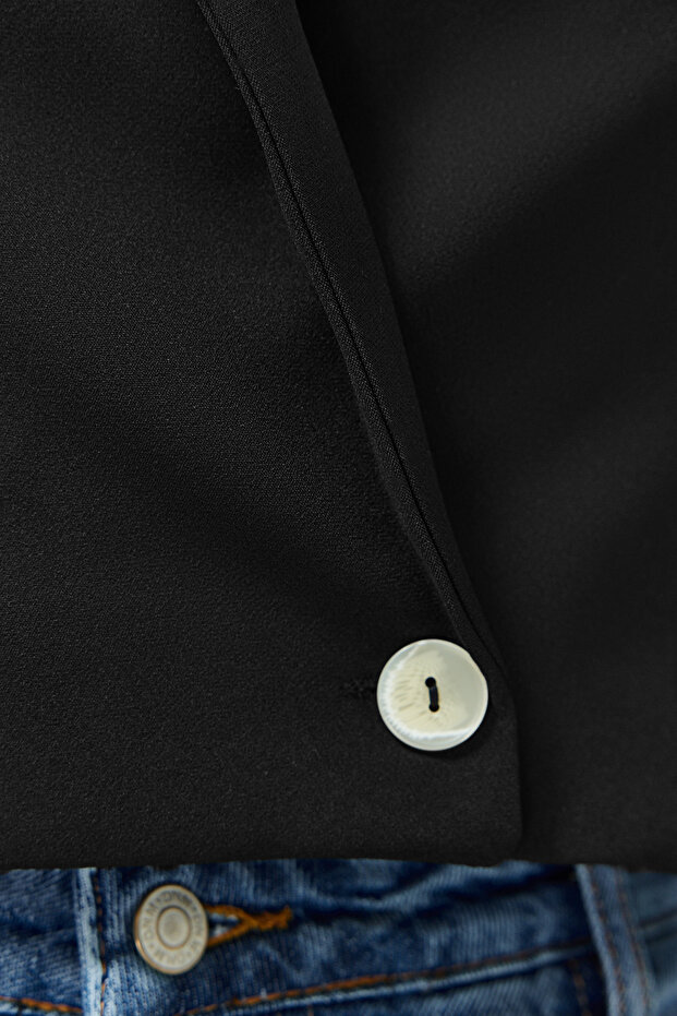 Czarna marynarka z podszewką w dużym rozmiarze TBBSS24AG00003 - 6