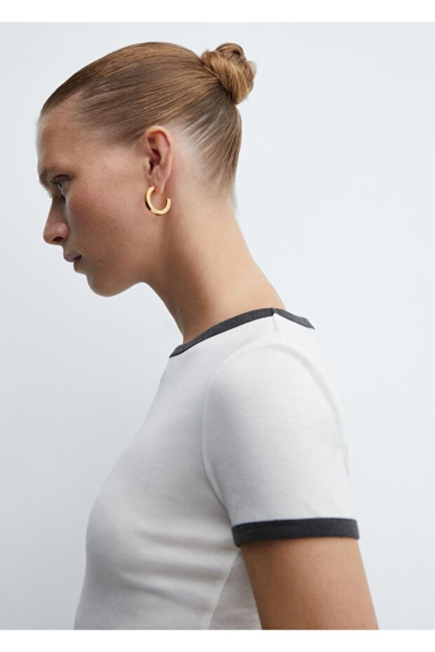 Kontrast Biyeli Tişört - 8