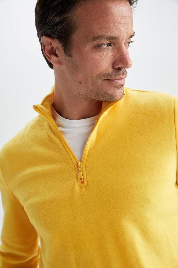 Fleece-Sweatshirt mit normaler Passform und Stehkragen und halbem Reißverschluss Y3996az22au - 4