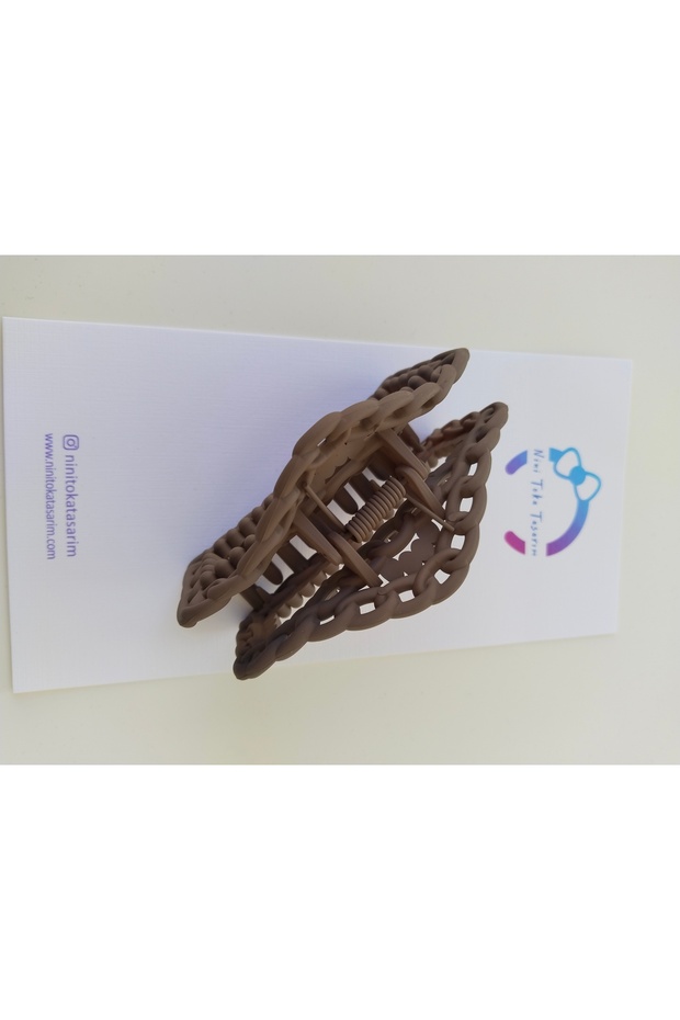 نموذج السلسلة - تصميم مشبك المشبك - 2