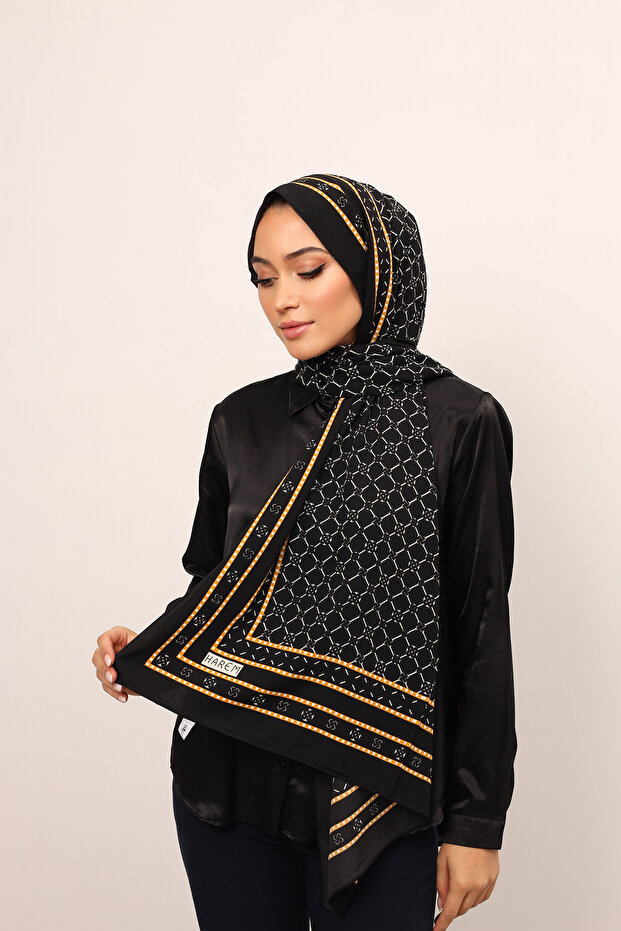 شال بنمط المدينة المنورة باللون الأسود - 4