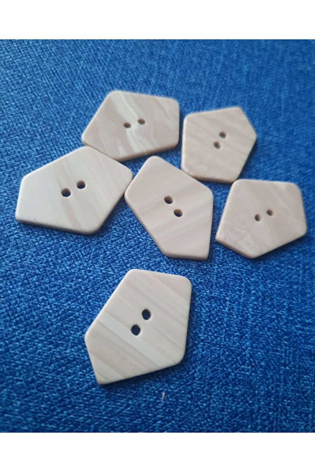 Ecru Color Patterned Two Sided Laser Asymmetric Polyester Button 2.5 cm 6 pcs - 3