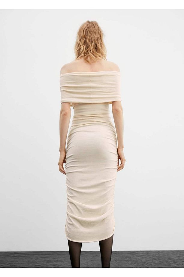 Omzu açık drape elbise - 4