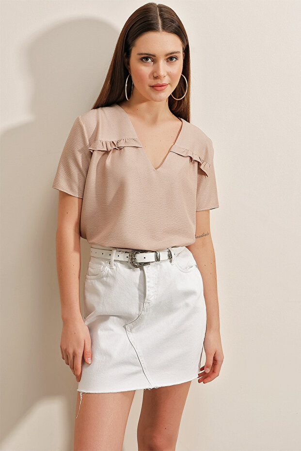 0458 Frilly V-Neck Knitted Blouse - Biscuit