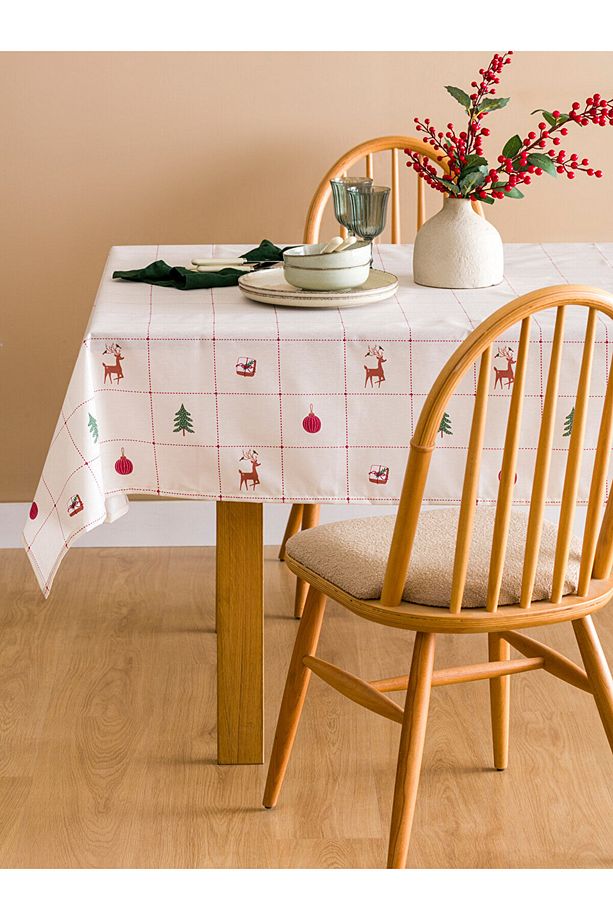 LCW HOME Yılbaşı Temalı Masa Örtüsü 150x150 Cm W3ID76Z8 - LQB - 1