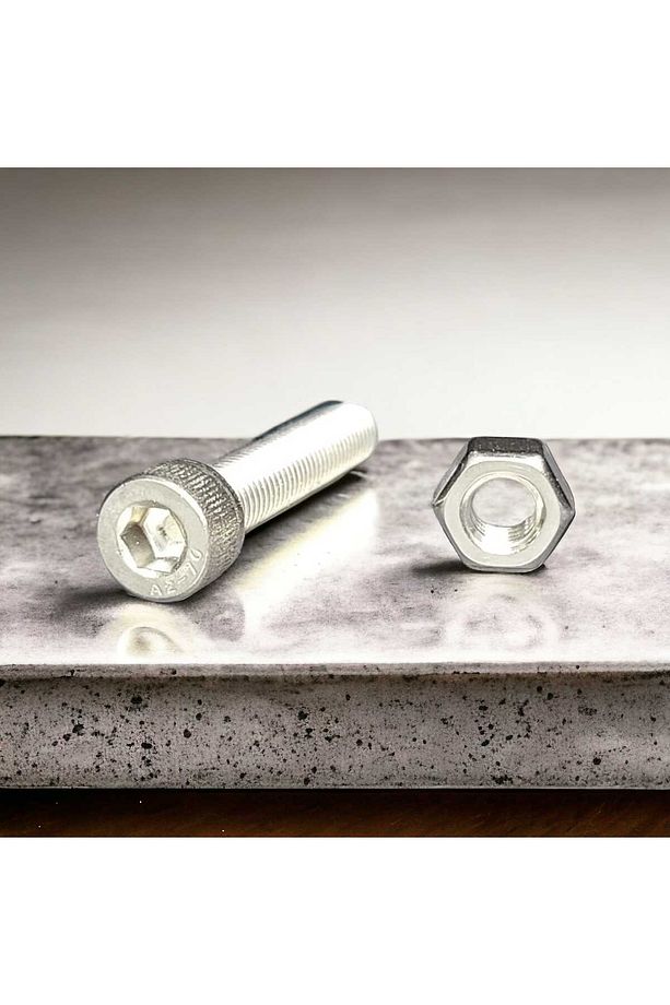 İmbus M8x40 İnox Paslanmaz Civata & Somun 10'Lu Set - 1