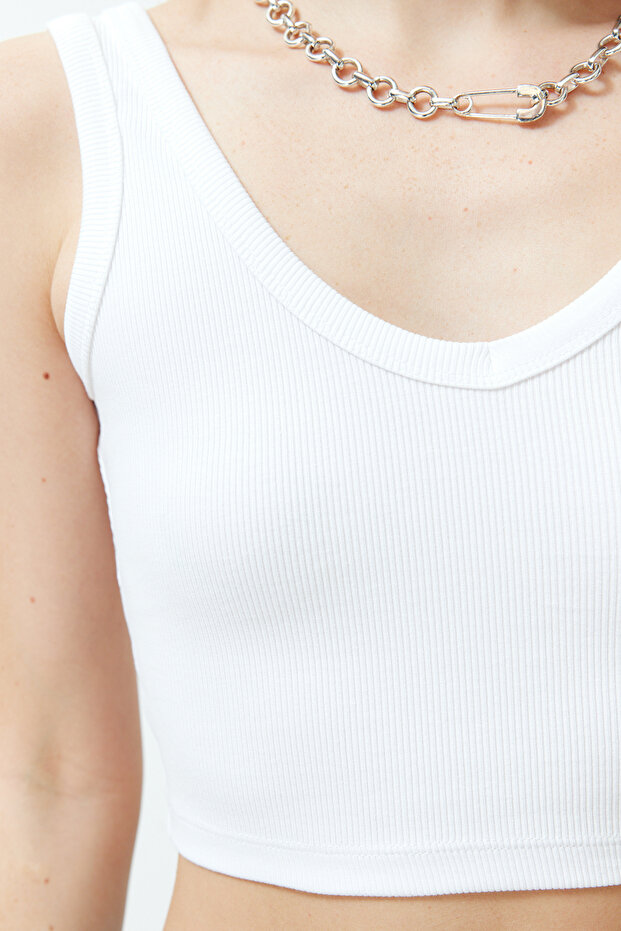 Beyaz Fitilli V Yaka Süper Crop Esnek Örme Atlet TWOSS24AL00029 - 5