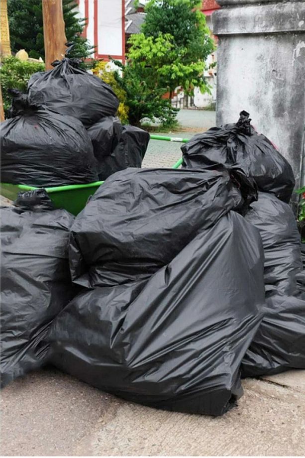 Kalın Çöp Torbası 10'lu Boy 350 gr X 1 Rulo Siyah Çöp Poşeti 80x110 Cm Jumbo Endüstriyel Çöp Torbası - 3