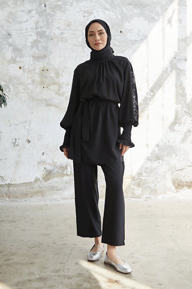 Stone Detailed Balloon Sleeve Double Satin Set - Black