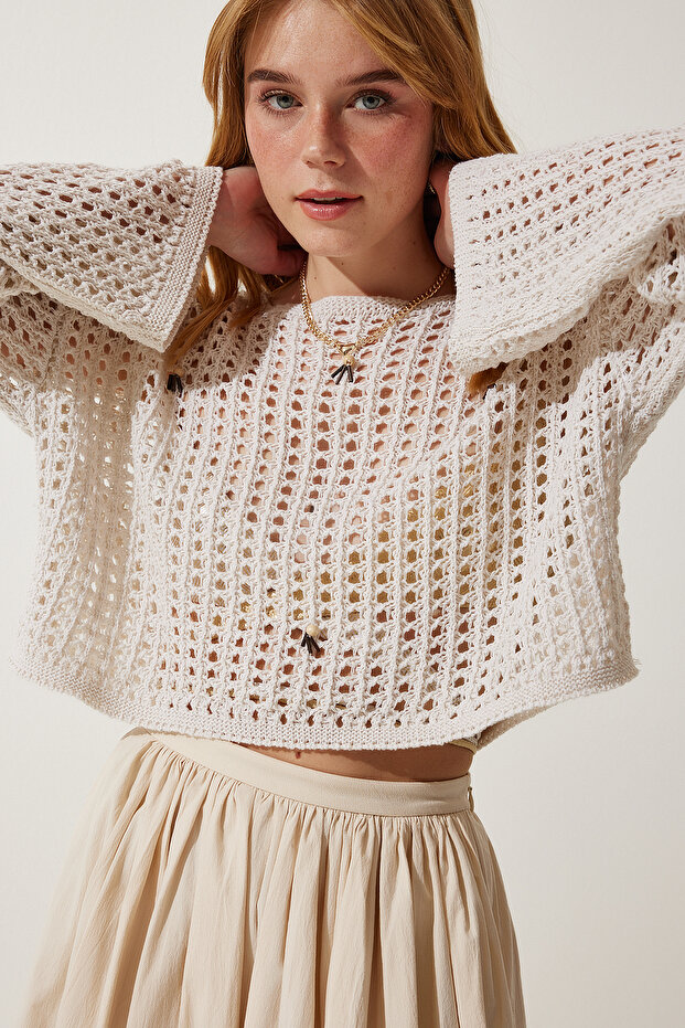 Women's Cream Beaded Openwork Seasonal Crop Knitwear Sweater MW00149