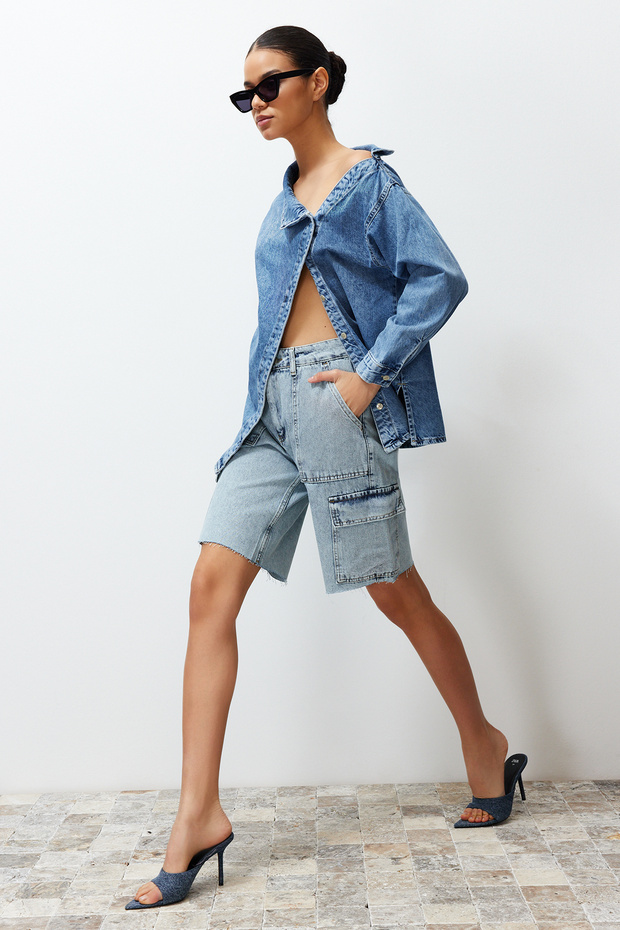 Açık Mavi Kargo Cep Yüksek Bel Denim Bermuda TWOSS24SR00091 - 1