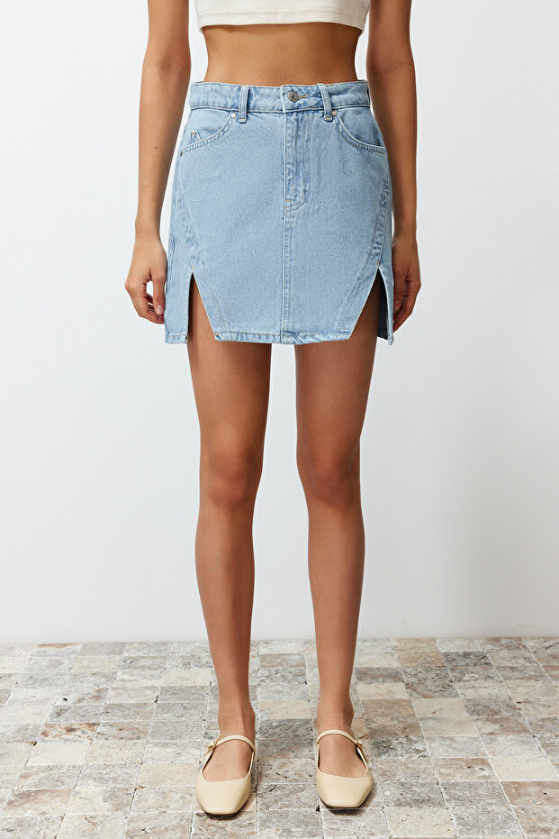 Limited Edition Açık Mavi Yırtmaçlı Mini Denim Etek TWOSS23ET00347 - 4