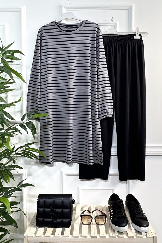 Large Size Tuana Striped Corded Full Flexible Double Set - Gray