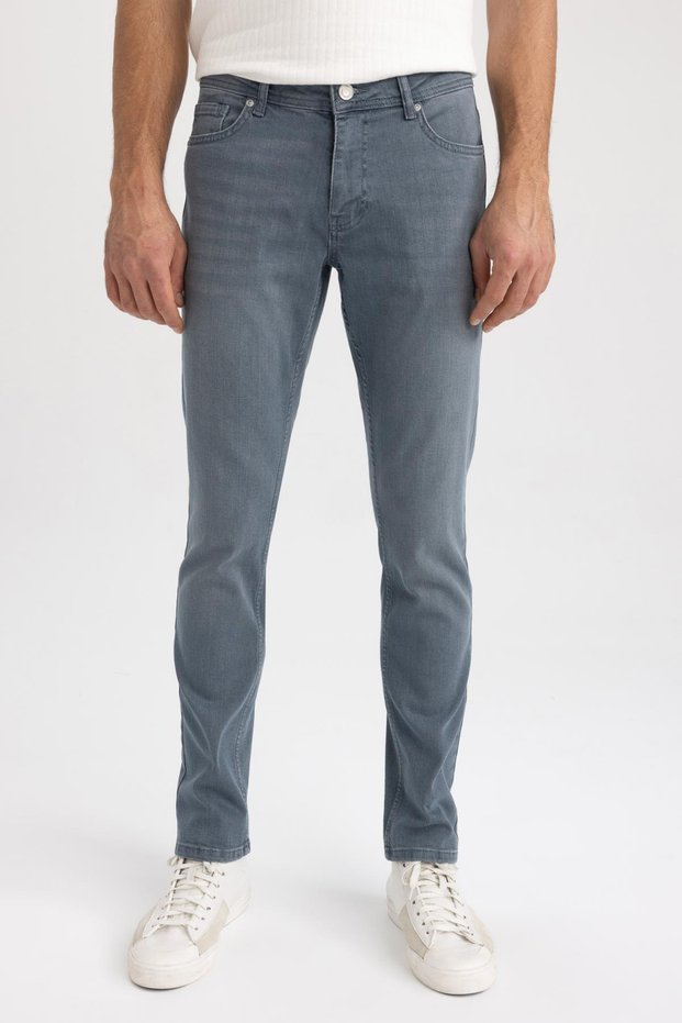 Pedro Slim Fit Narrow Fit Regular Waist Narrow Leg Jean Trousers A2180ax23sp