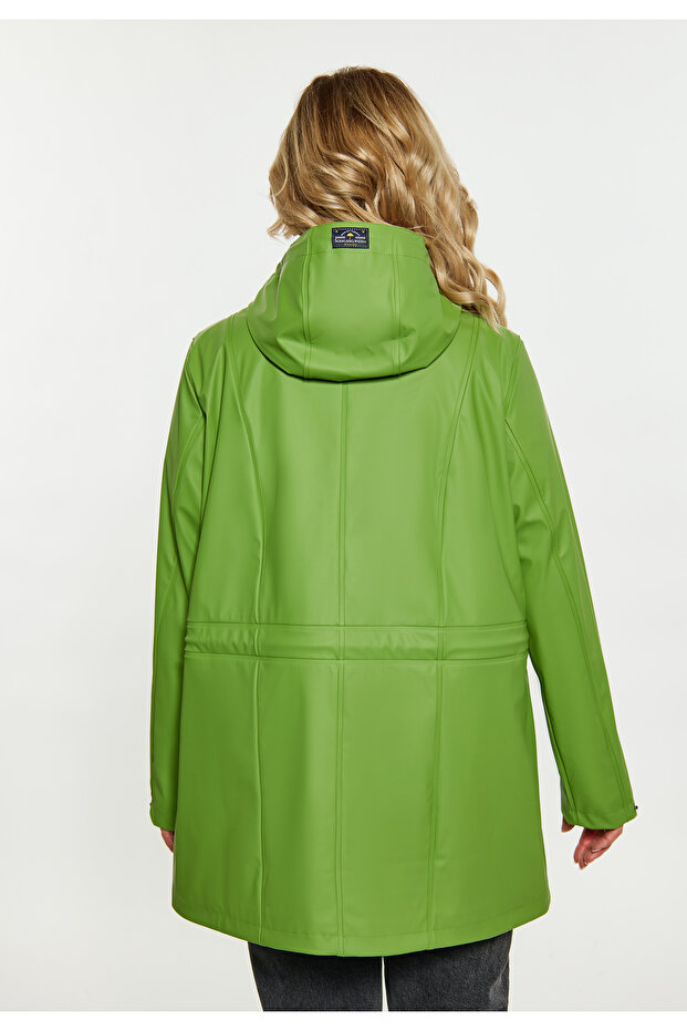 Curvy raincoat - 4