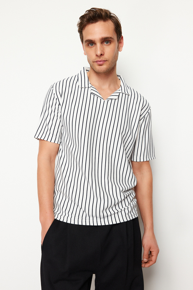 Lacivert Regular/Normal Kesim Çizgili Dokulu Polo Yaka T-shirt TMNSS24PO00035
