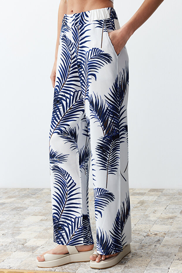 Beyaz Indigo Tropikal Desenli Dokuma Viskon Kimono Geniş Paça Pantolon İkili Takım TWOSS24AU00083 - 5