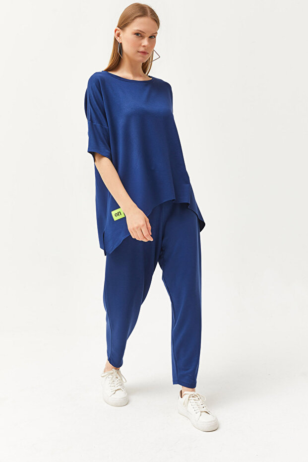 Women's Navy Blue Asymmetrical Blouse Soft Textured Bottom Top Crystal Suit TKM-19000269